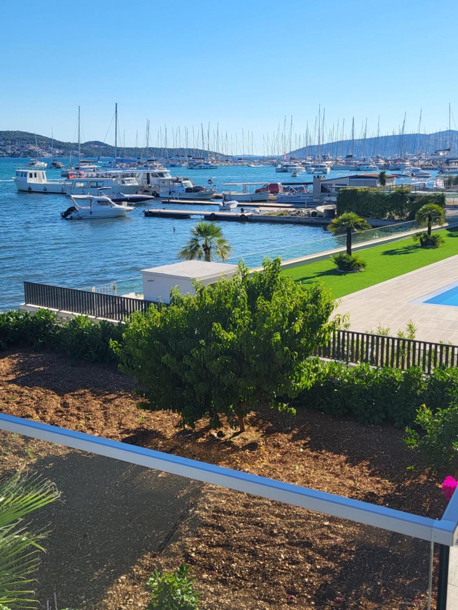 Infinity Residence Trogir Eksteriør billede